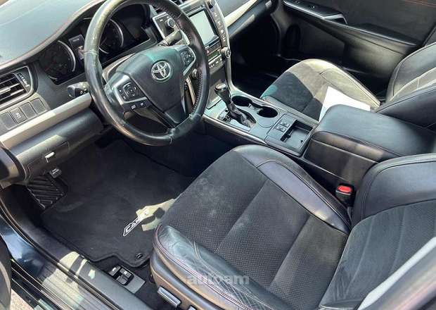Toyota Camry 2015 — photo 3
