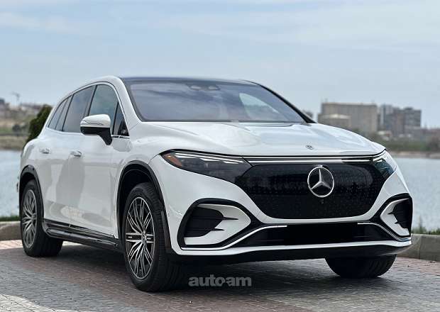 Mercedes-Benz EQS SUV