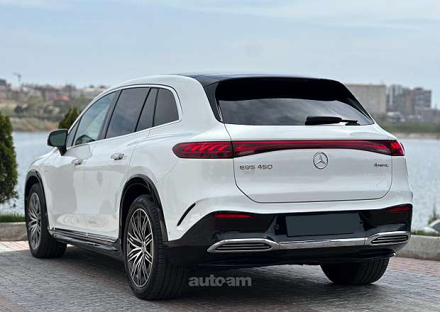Mercedes-Benz EQS SUV