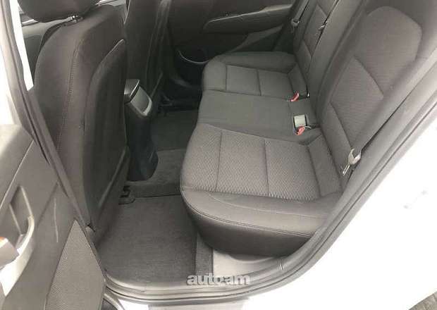 Hyundai Elantra 2020 — photo 10