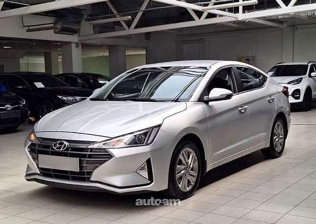 Hyundai Elantra 2020 — photo 3
