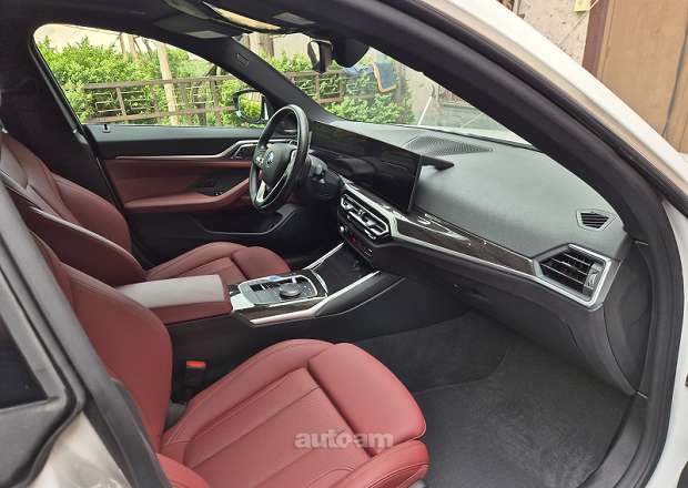 BMW i4