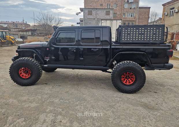 Jeep Gladiator 2020 — լուսանկար 2