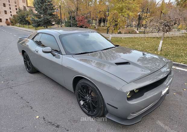 Dodge Challenger 2019 — photo 3