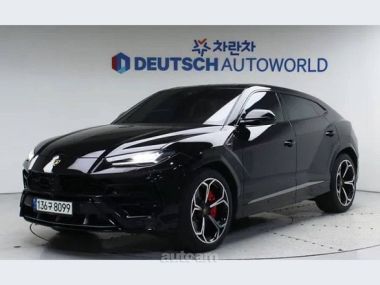 Lamborghini Urus  2021 