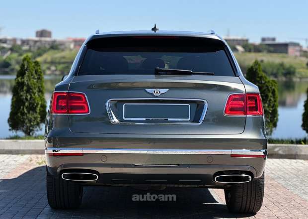 Bentley Bentayga 2016 — լուսանկար 4