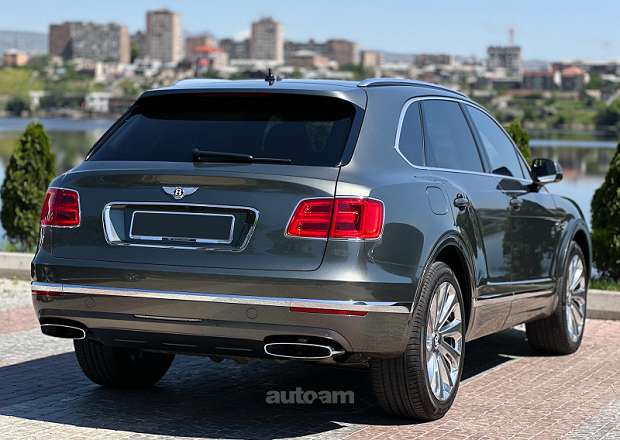 Bentley Bentayga 2016 — լուսանկար 3
