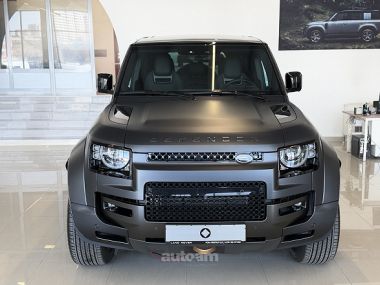 Land Rover Defender  2025 