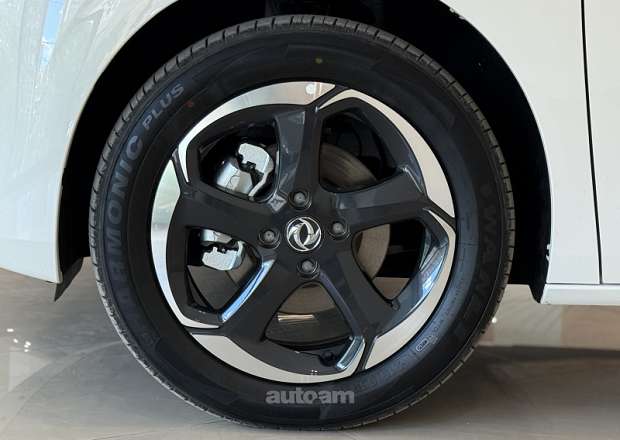 Dongfeng Box