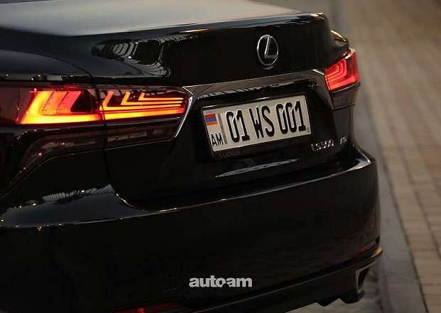 Lexus LS 500 2022 — photo 7