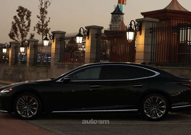 Lexus LS 500