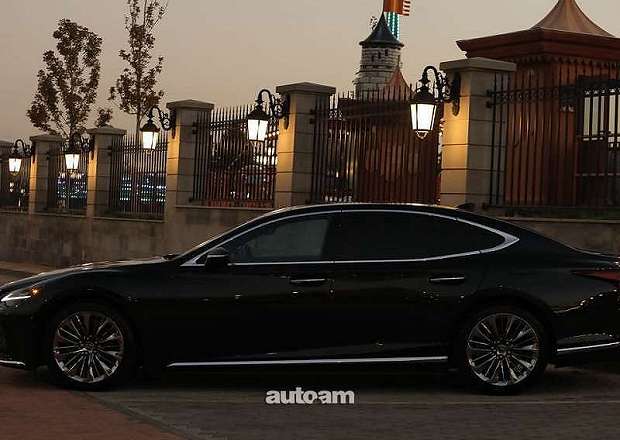 Lexus LS 500 2022 — photo 9