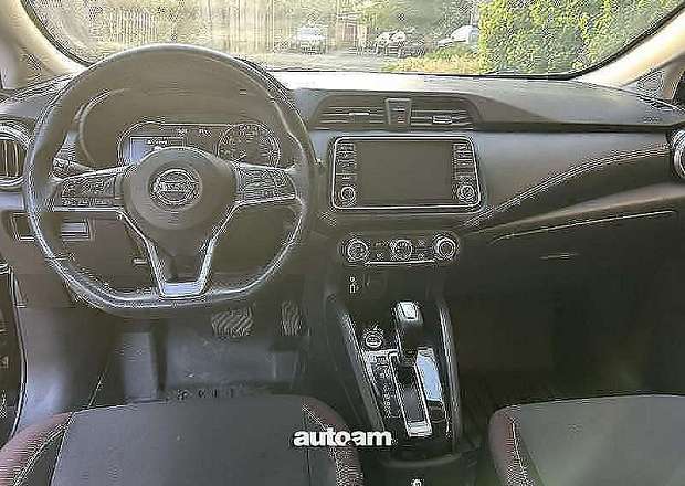 Nissan Versa 2021 — լուսանկար 1