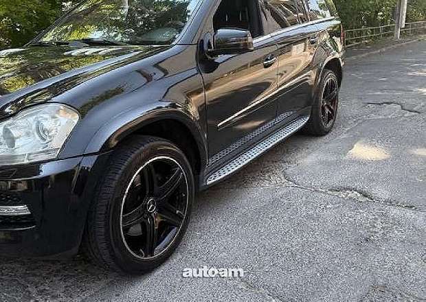 Mercedes-Benz GL 500 2009 — photo 2