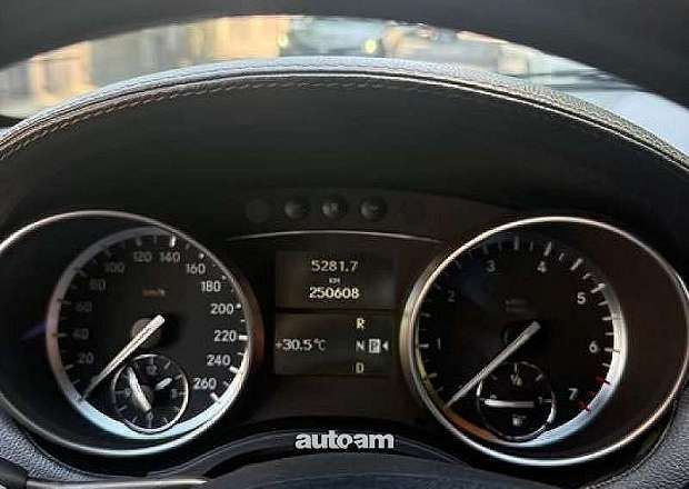 Mercedes-Benz GL 500 2009 — photo 9