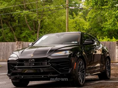 Lamborghini Urus  2025 
