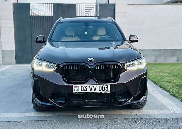 BMW X3 2018 — photo 2