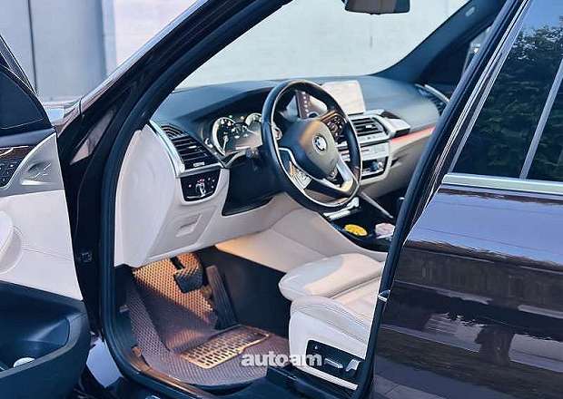 BMW X3 2018 — photo 7