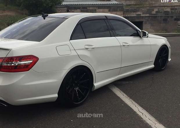 Mercedes-Benz E 350 2010 — photo 4