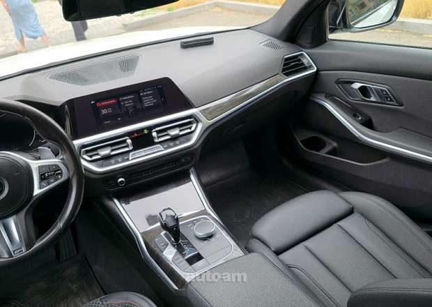 BMW 330 2019 — լուսանկար 5