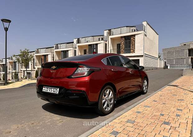 Chevrolet Volt 2018 — լուսանկար 8