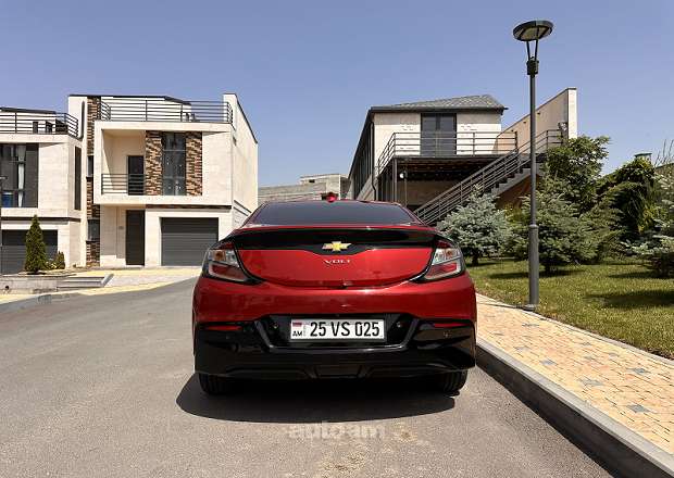 Chevrolet Volt 2018 — լուսանկար 7