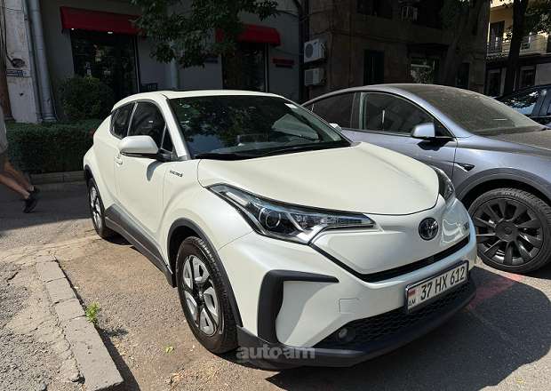 Toyota C-HR
