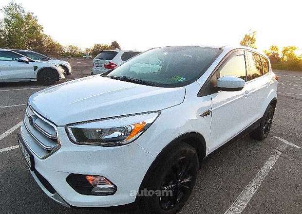 Ford Escape 2019 — լուսանկար 9