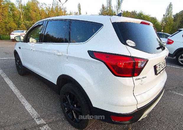 Ford Escape 2019 — լուսանկար 4