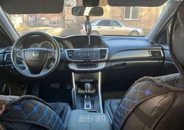 Honda Accord 2015 — photo 2