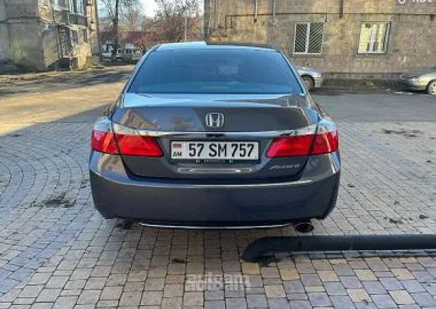 Honda Accord 2015 — photo 3
