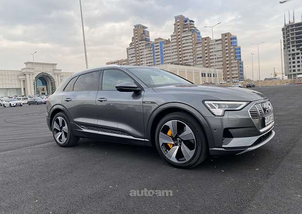 Audi e-tron