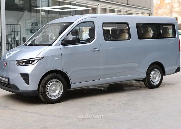 WULING Yangguang EV 14 seat