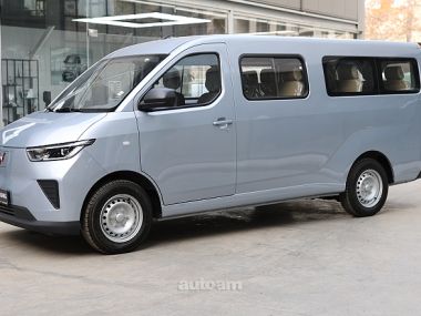 WULING Yangguang EV 14 seat  2025 