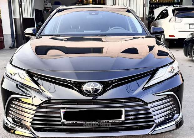 Toyota Camry 2021 — լուսանկար 5