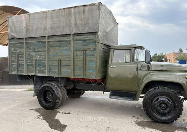 ZIL 130