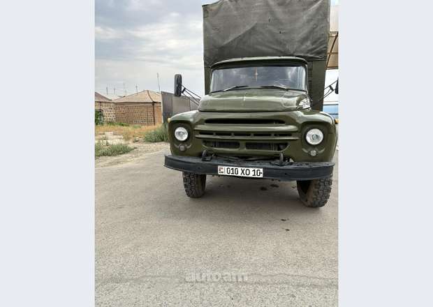 ZIL 130