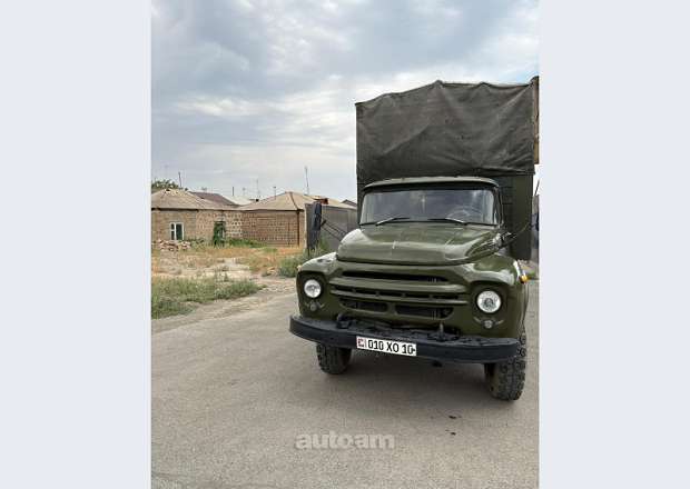 ZIL 130