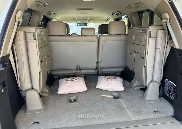 Toyota Land Cruiser 200 2010 — фото 12