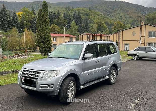 Mitsubishi Pajero 2017 — լուսանկար 4