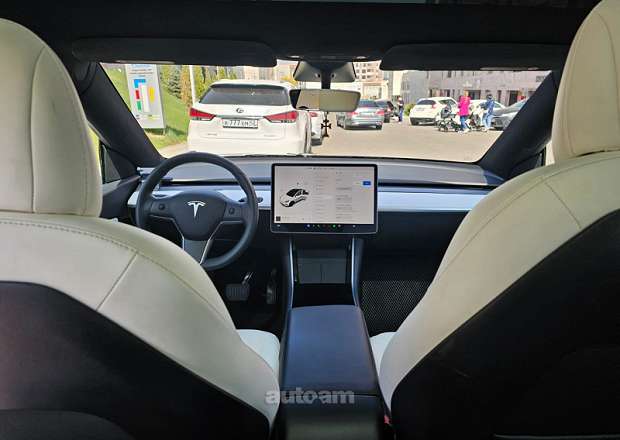 Tesla Model Y 2020 — photo 2