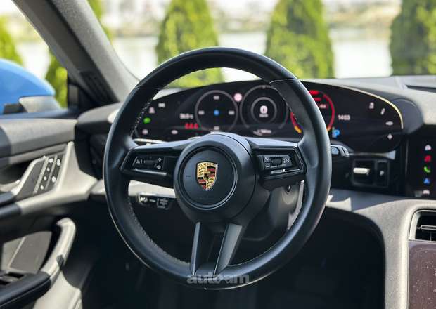 Porsche Taycan 2021 — фото 12