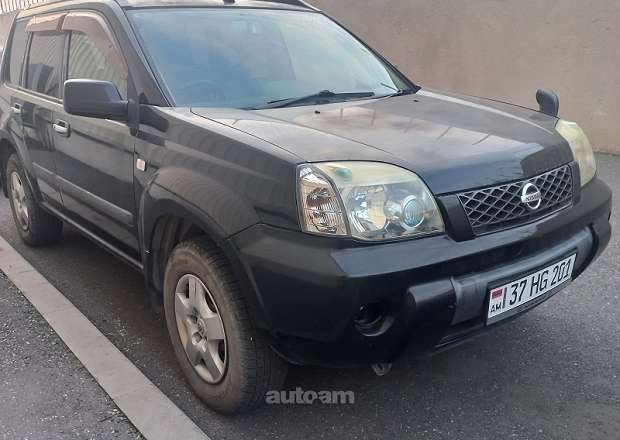Nissan X-Trail 2004 — լուսանկար 3