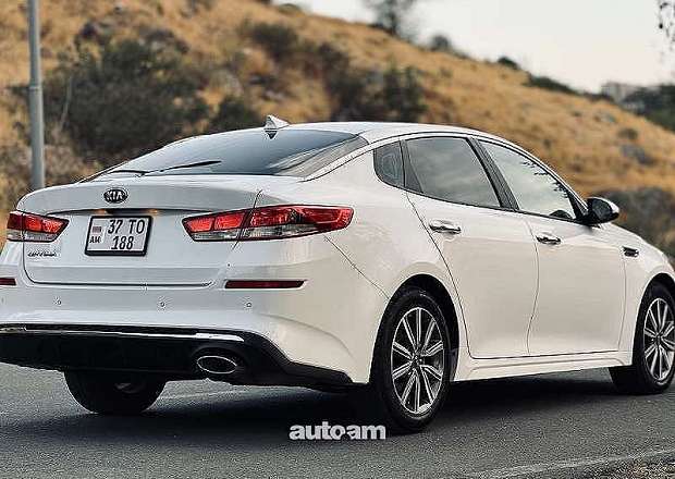 Kia Optima 2019 — фото 11