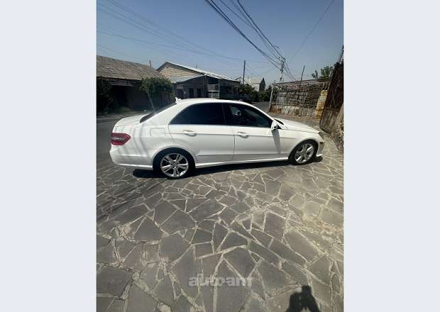 Mercedes-Benz E 350 2012 — լուսանկար 6