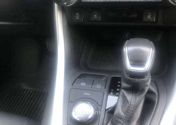 Toyota Rav 4 2021 — photo 10