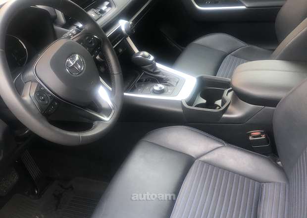 Toyota Rav 4 2021 — photo 7