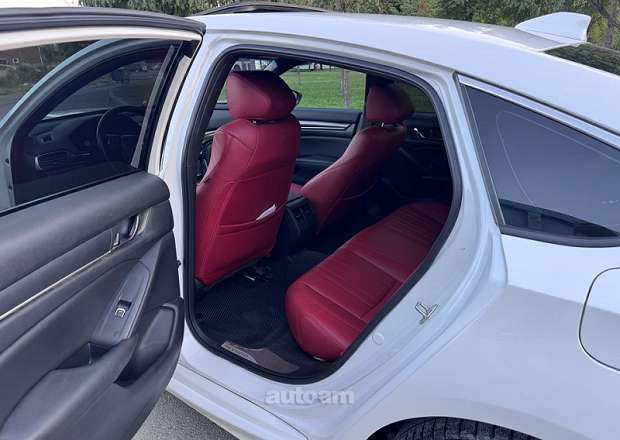 Honda Accord 2020 — фото 10