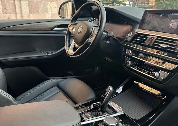 BMW X3 2021 — լուսանկար 5