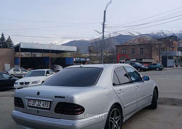 Mercedes-Benz E 240 1999 — լուսանկար 4